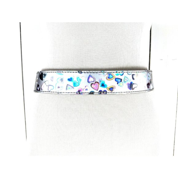 Iridescent silver heart plastic wide retro belt - Picture 3 of 4